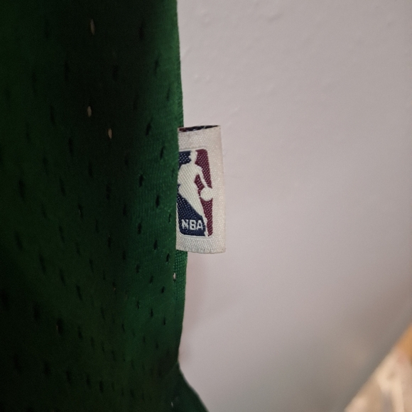 Larry Bird Jersey - Picture 4 of 6